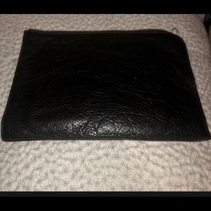 Fossil Women’s Black Pebbled Leather/ Clutch Make Up Bag